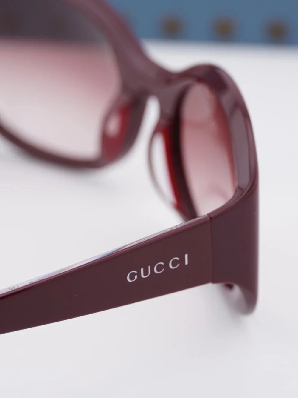 Gucci GG2012S 002 Square Sunglasses - Solid Burgundy\Burgundy Gradient